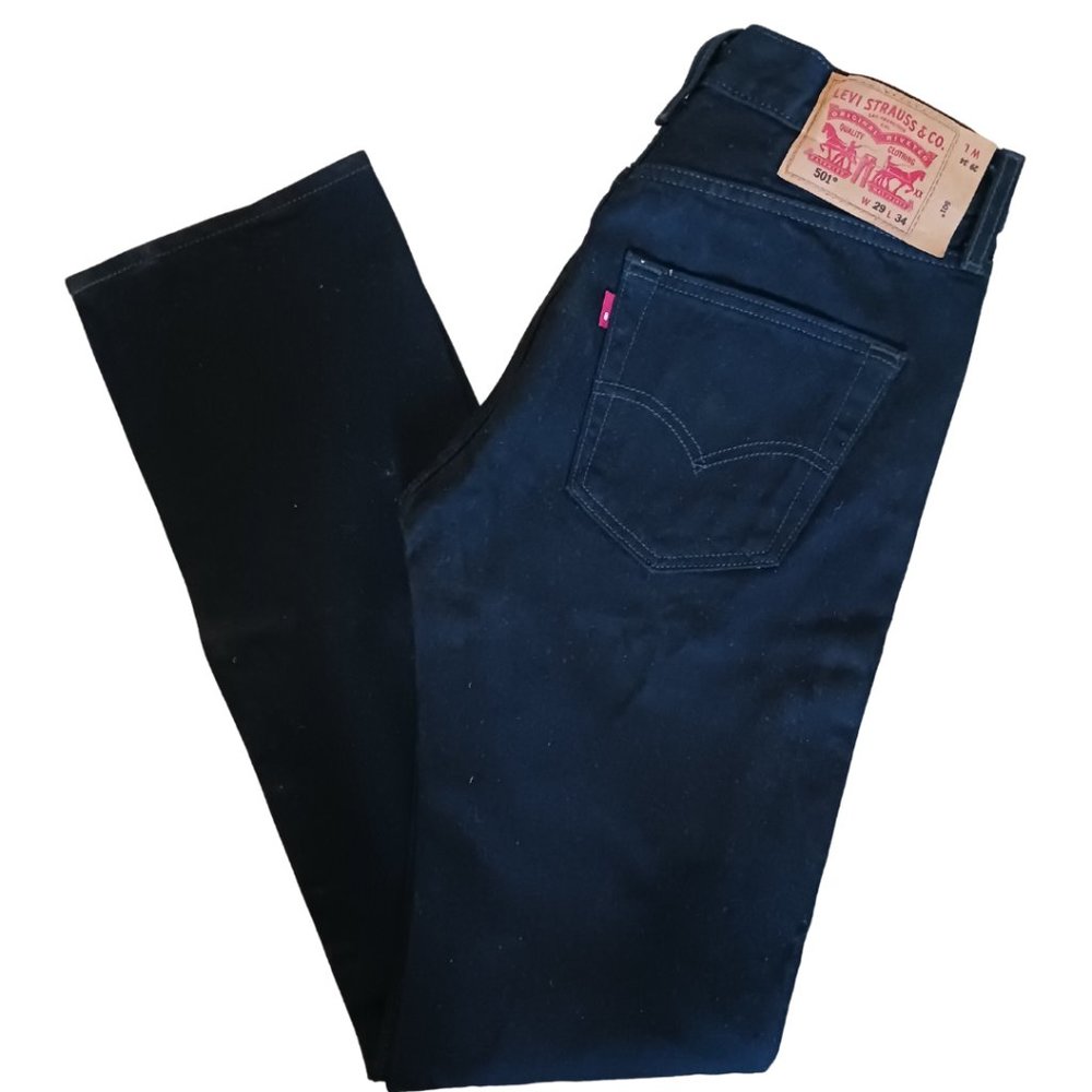 NWOT Levi's 501 29W 34L